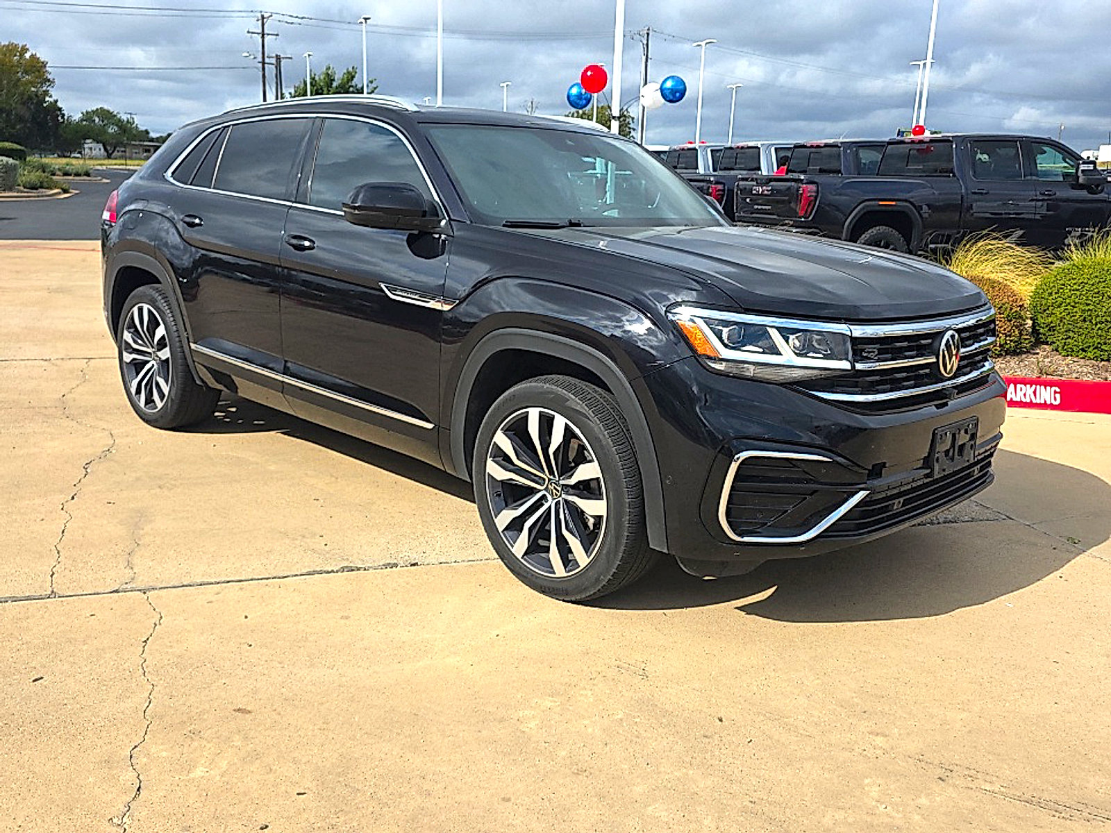 Used 2022 Volkswagen Atlas Cross Sport SEL Premium R-Line w/ Cross Sport MDO Package AWD/4WD image 4