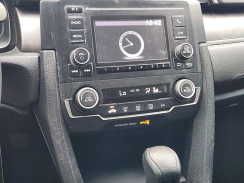 Used 2020 Honda Civic LX image 17