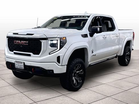Used 2023 GMC Sierra 1500 AT4 w/ AT4 Premium Package AWD/4WD image 1