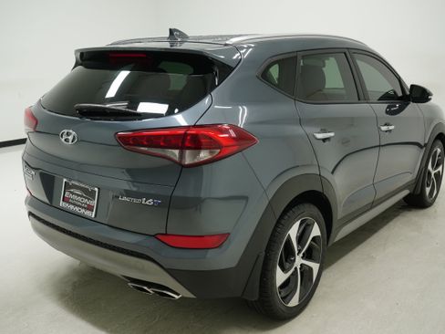 Used 2017 Hyundai Tucson Limited FWD image 4