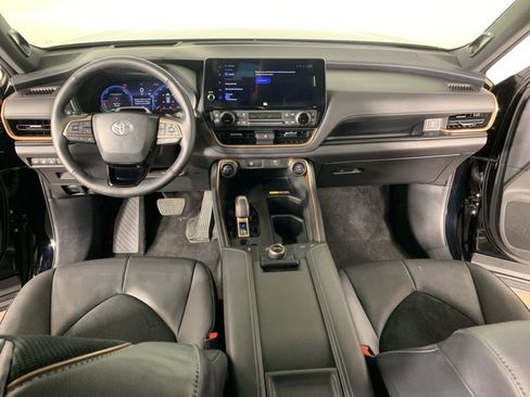 Used 2024 Toyota Grand Highlander MAX Platinum image 38