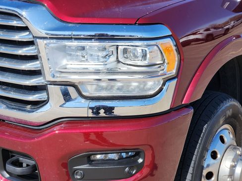 Used 2024 RAM 3500 Limited image 11