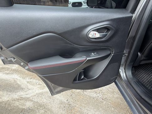 Used 2022 Jeep Cherokee Trailhawk w/ Sound & Nav Group image 22