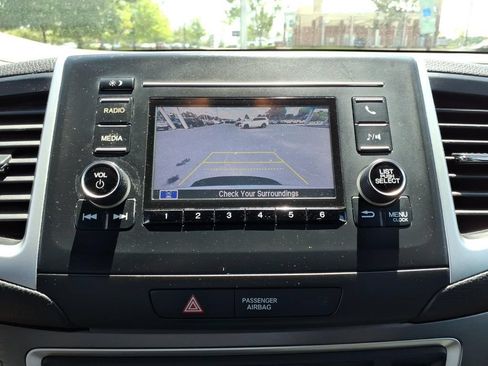 Used 2019 Honda Passport Sport image 8