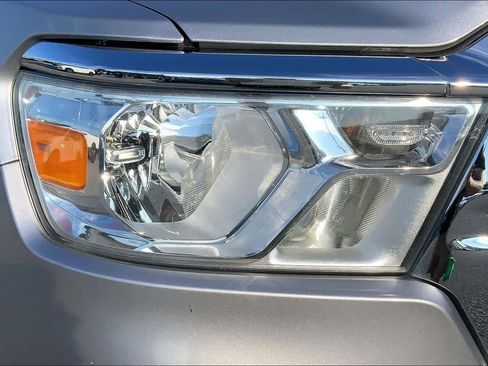 Used 2020 RAM 1500 Big Horn AWD/4WD image 25