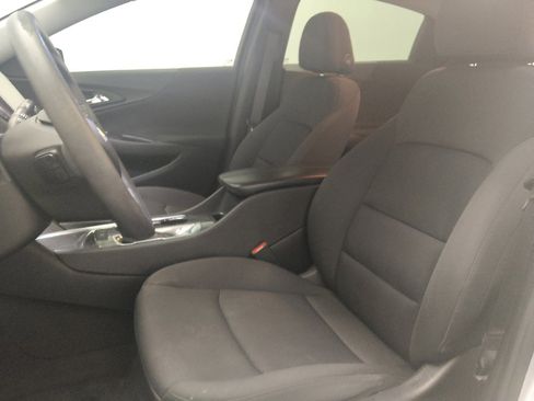 Used 2021 Chevrolet Malibu LT FWD image 17