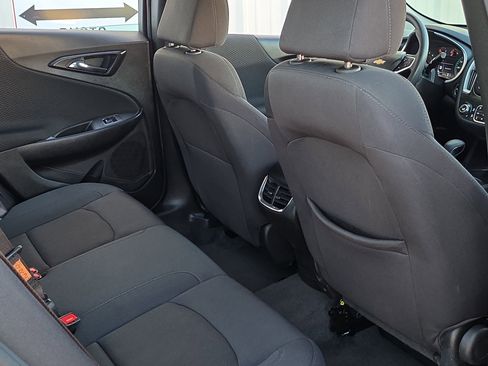 Used 2024 Chevrolet Malibu LT image 29