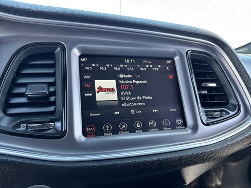Used 2019 Dodge Challenger SXT w/ Plus Package RWD image 21