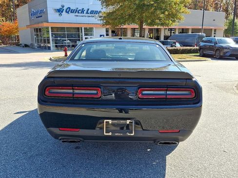 Used 2022 Dodge Challenger R/T w/ Blacktop Package image 5