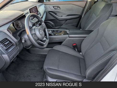Used 2023 Nissan Rogue S image 14