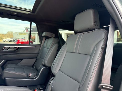 Used 2026 Chevrolet Tahoe RST w/ Comfort Package image 38