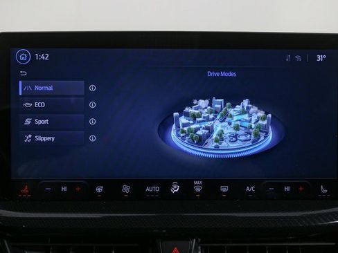 Used 2023 Ford Escape ST-Line w/ Tech Pack #1 image 24