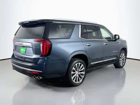 Used 2021 GMC Yukon Denali w/ Denali Premium Package AWD/4WD image 10
