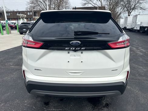 Used 2024 Ford Edge SEL w/ Convenience Package AWD/4WD image 9