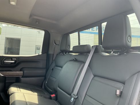 Used 2021 GMC Sierra 1500 Denali w/ Denali Ultimate Package AWD/4WD image 10