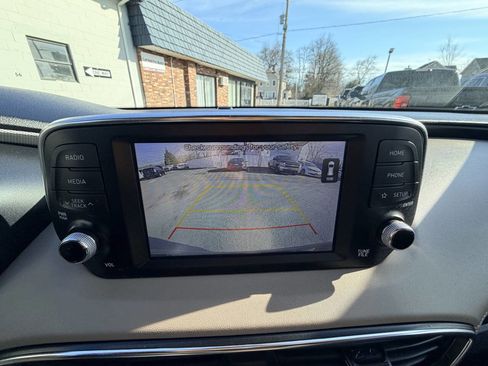 Used 2020 Hyundai Santa Fe SE w/ Cargo Package image 47
