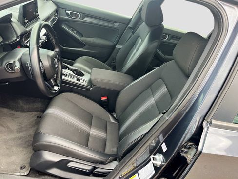 Used 2025 Honda Civic Sport image 19