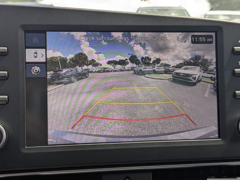 New 2025 Hyundai Elantra Sport image 28