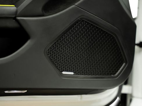 Used 2020 Lamborghini Huracan EVO RWD image 63