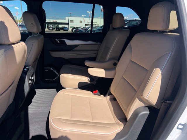 Used 2026 Buick Enclave Preferred w/ Power Package FWD image 21