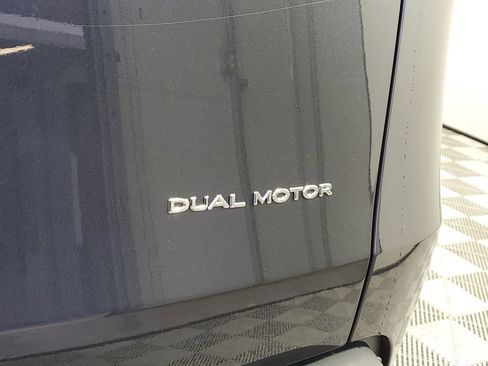 Used 2026 Tesla Model Y Long Range image 20