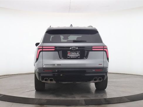 Used 2025 Chevrolet Traverse RS AWD/4WD image 11