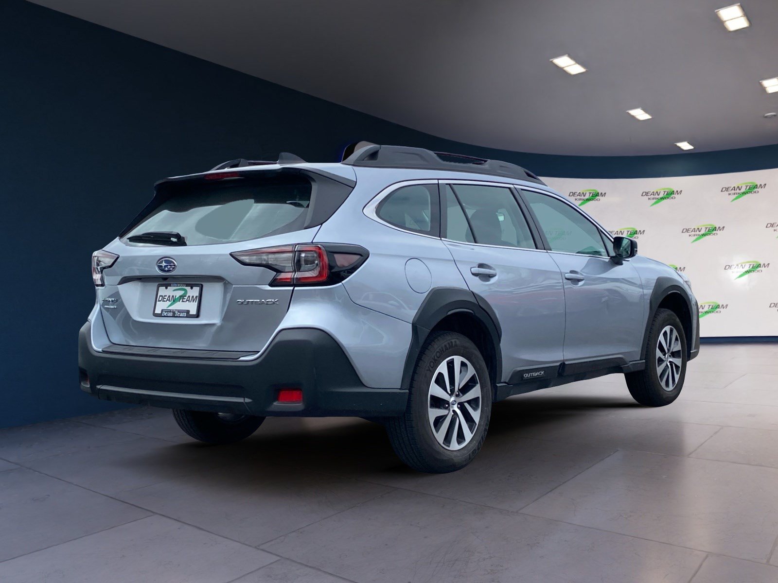 Used 2023 Subaru Outback AWD/4WD image 8
