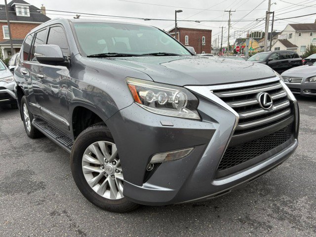 Used 2016 Lexus GX 460 w/ Premium Package AWD/4WD image 3