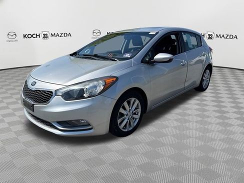 Used 2015 Kia Forte EX w/ EX Premium Package FWD image 3