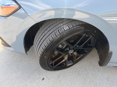 Used 2022 Honda Civic Sport image 25