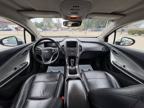 Used 2014 Chevrolet Volt Premium w/ Premium Trim Package FWD image 34