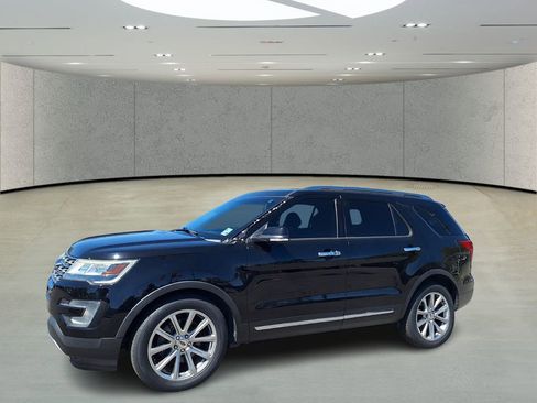 Used 2017 Ford Explorer Limited FWD image 1