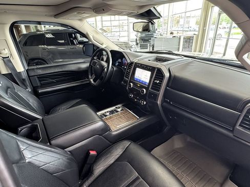 Used 2021 Ford Expedition Max Platinum image 15