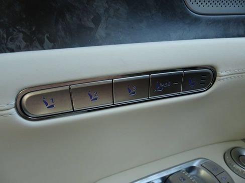 Used 2025 Genesis G90 3.5T AWD/4WD image 27