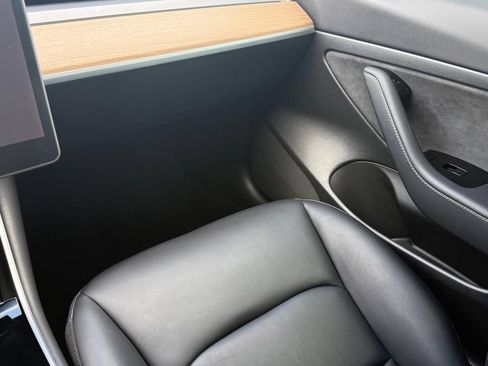 Used 2020 Tesla Model 3 RWD image 14