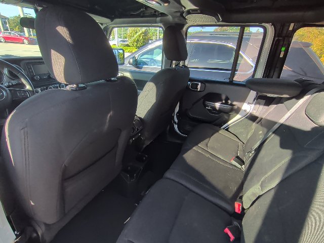 Used 2019 Jeep Wrangler Unlimited Sport S AWD/4WD image 4