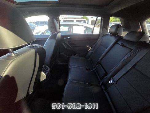 Used 2021 Volkswagen Tiguan SE R-Line AWD/4WD image 9
