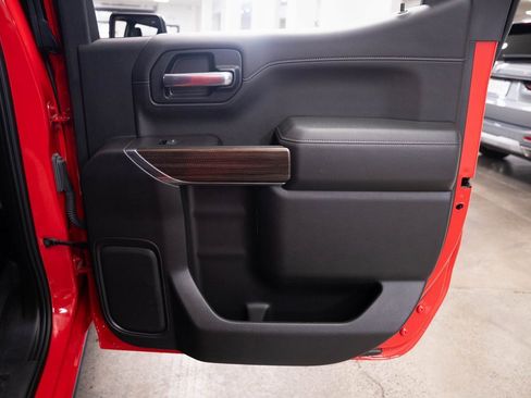 Used 2020 Chevrolet Silverado 1500 LT Trail Boss image 25