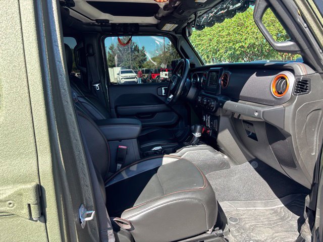 Used 2021 Jeep Gladiator Mojave w/ Trailer Tow Package AWD/4WD image 15
