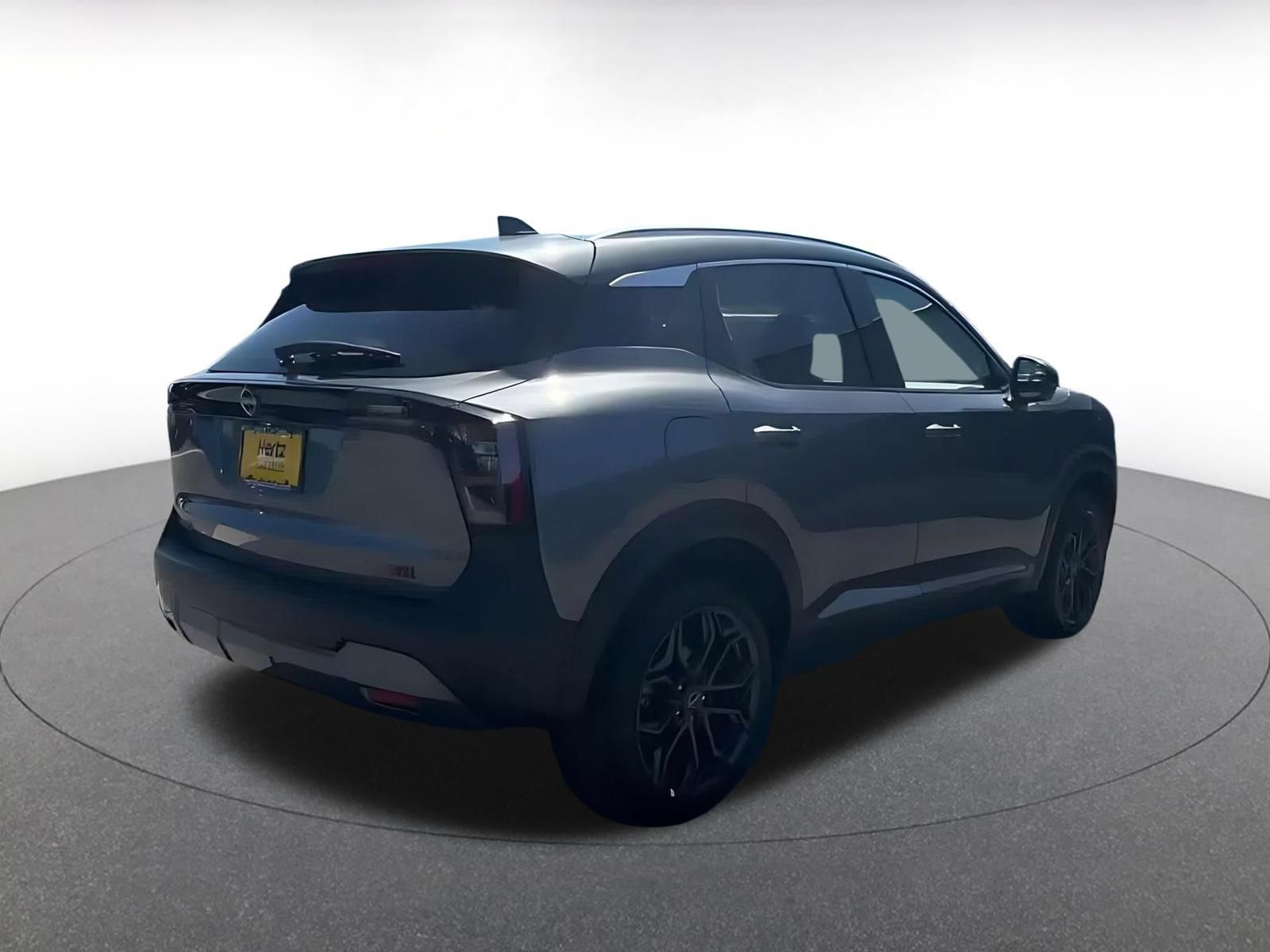 Used 2026 Nissan Kicks SR FWD image 13