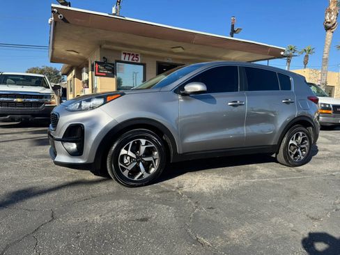 Used 2021 Kia Sportage LX FWD image 8