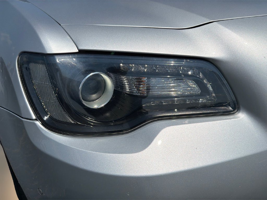 Used 2022 Chrysler 300 S RWD image 11