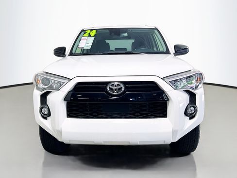 Used 2024 Toyota 4Runner SR5 RWD image 11
