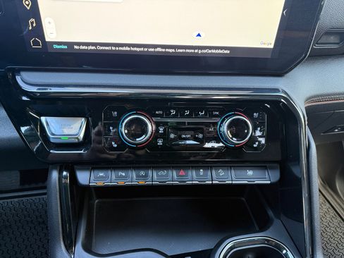 Used 2022 GMC Sierra 1500 AT4 w/ AT4 Premium Package image 22