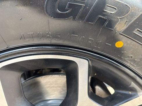 Used 2020 Jeep Wrangler Unlimited Rubicon w/ Cold Weather Group image 31