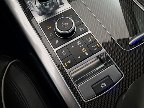 Used 2017 Land Rover Range Rover Sport SVR image 53