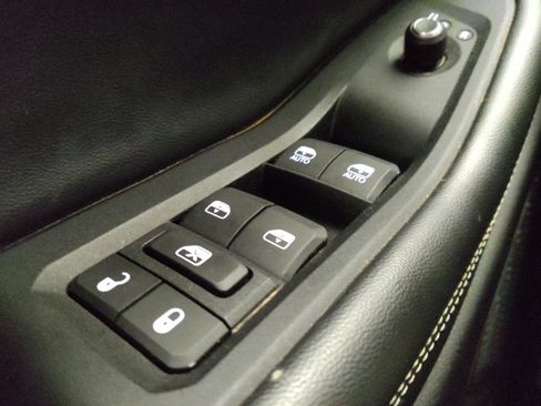 Used 2022 Jeep Grand Cherokee Limited RWD image 27