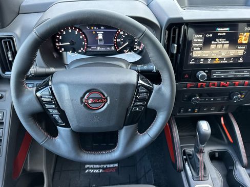 New 2026 Nissan Frontier PRO-4X w/ Pro-4x Convenience Package image 14