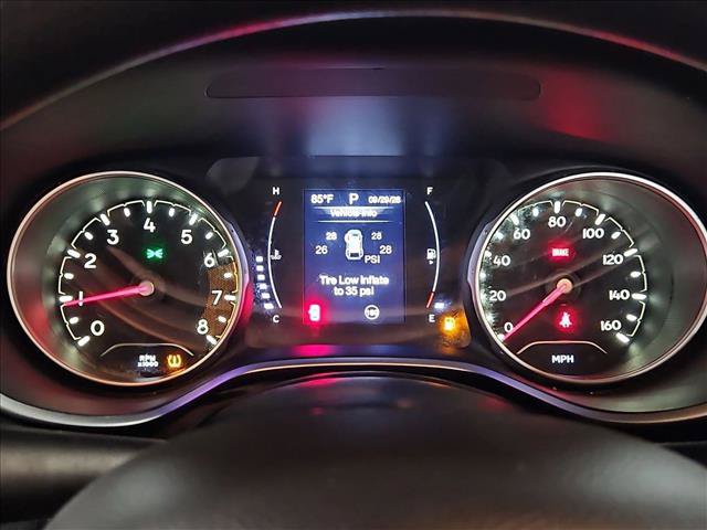 Used 2018 Jeep Compass Sport FWD image 11