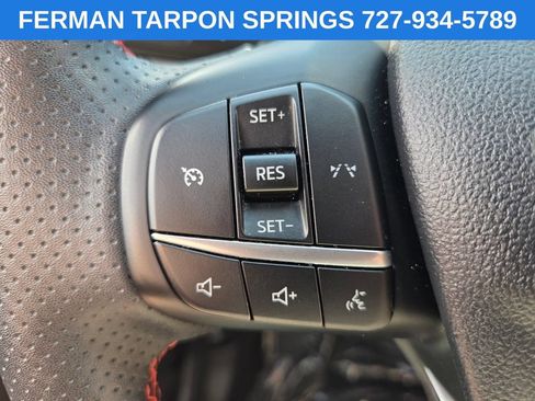 Used 2025 Ford Escape ST-Line Select AWD/4WD image 32